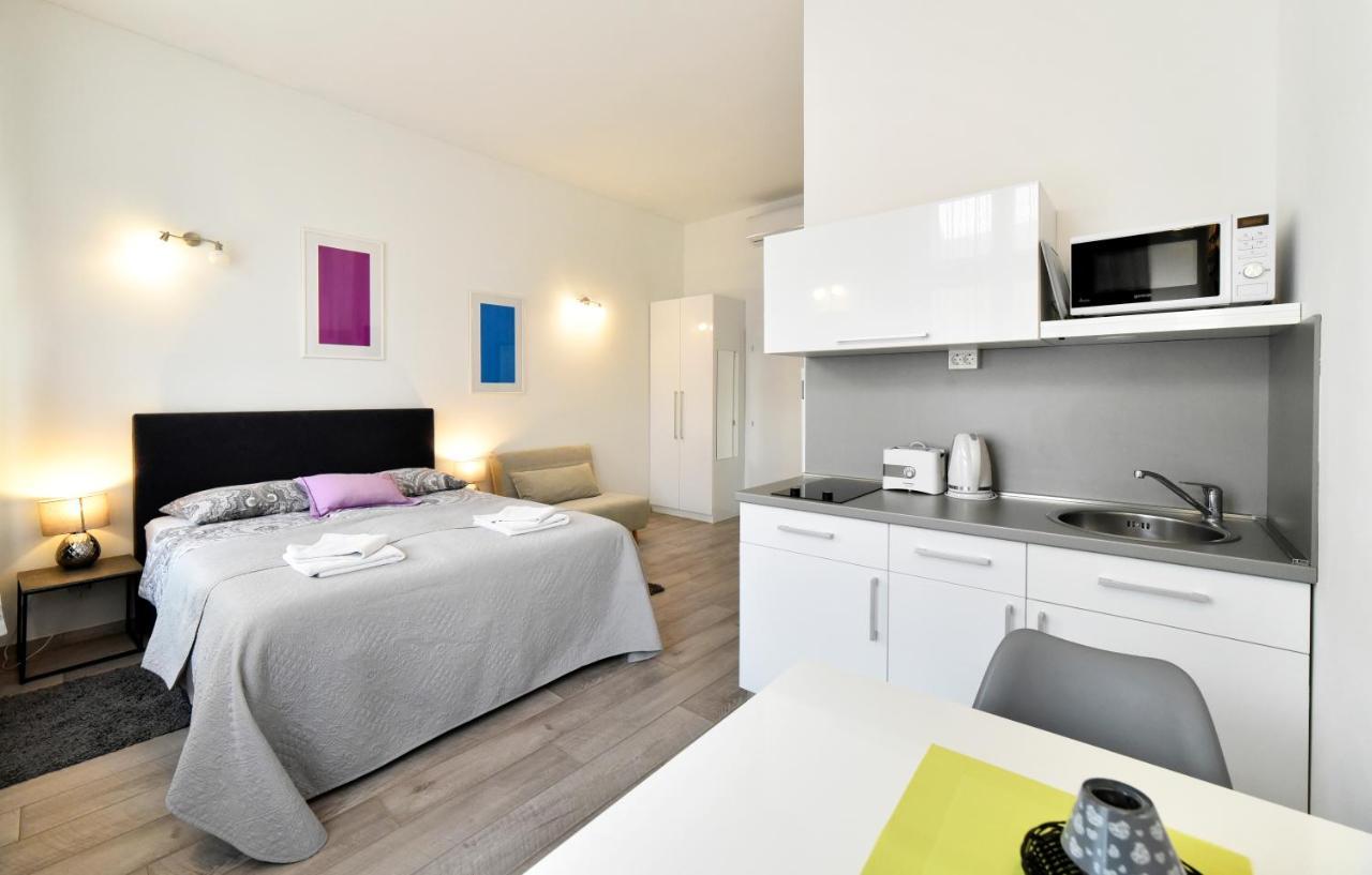 Deluxe Apartments Ria Zagreb Bagian luar foto