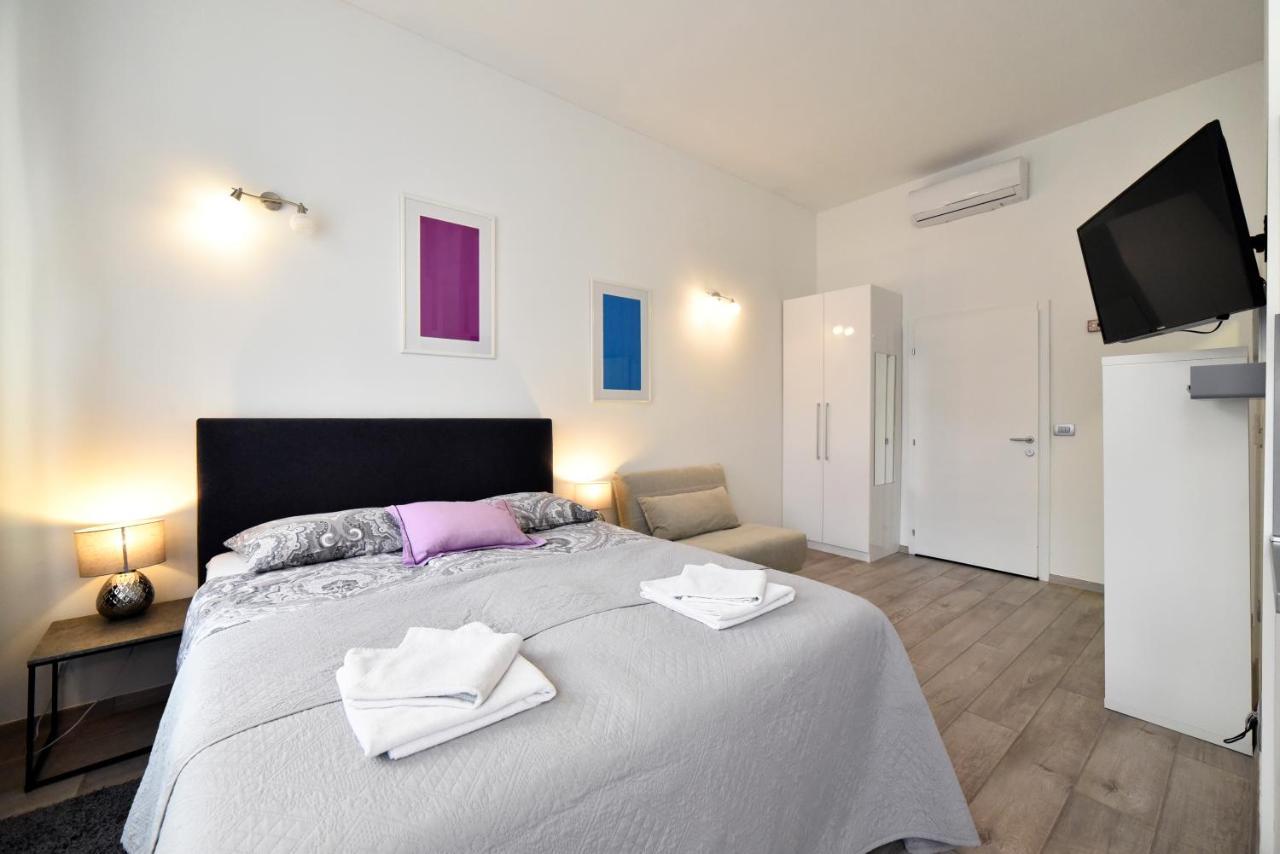Deluxe Apartments Ria Zagreb Bagian luar foto