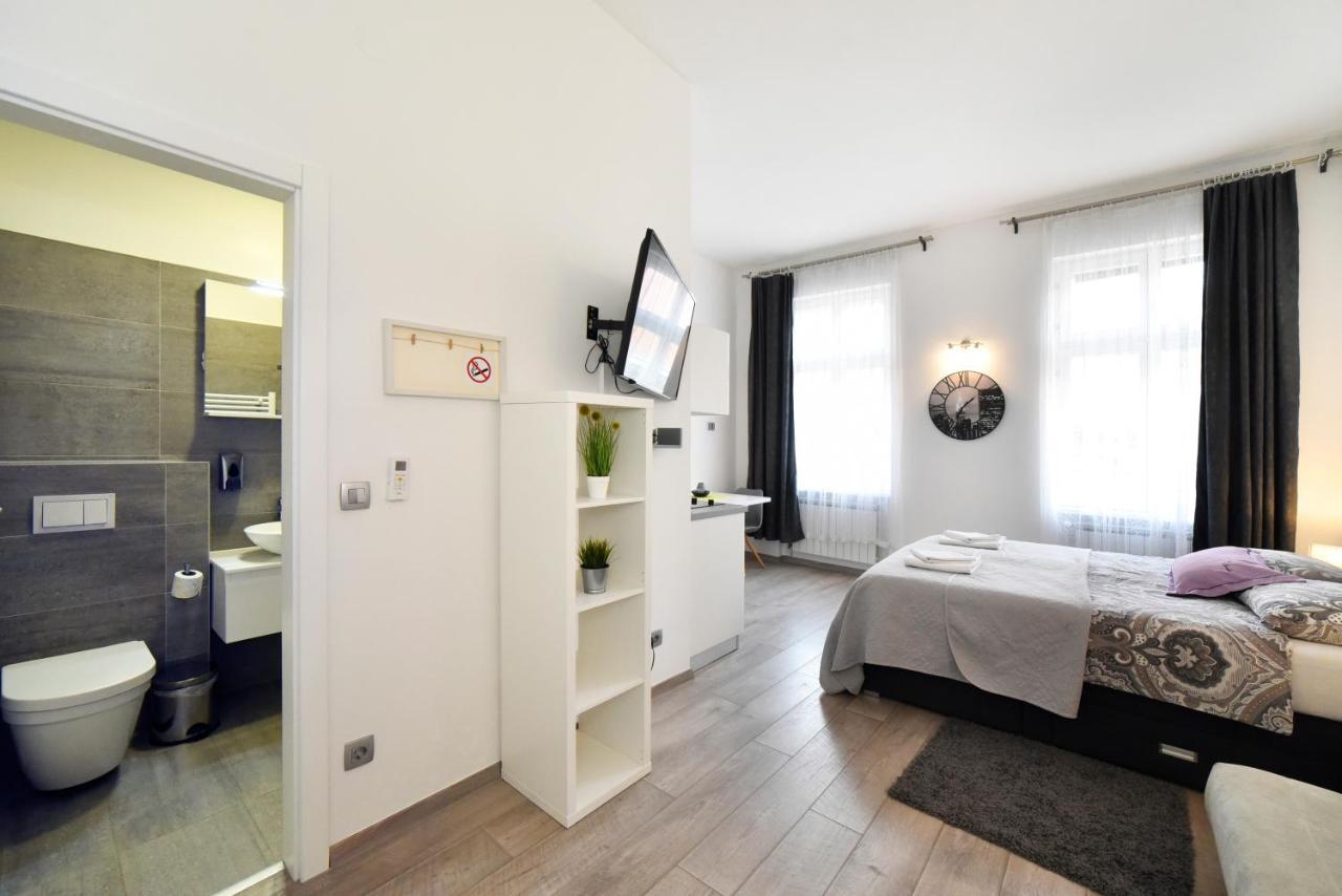 Deluxe Apartments Ria Zagreb Bagian luar foto