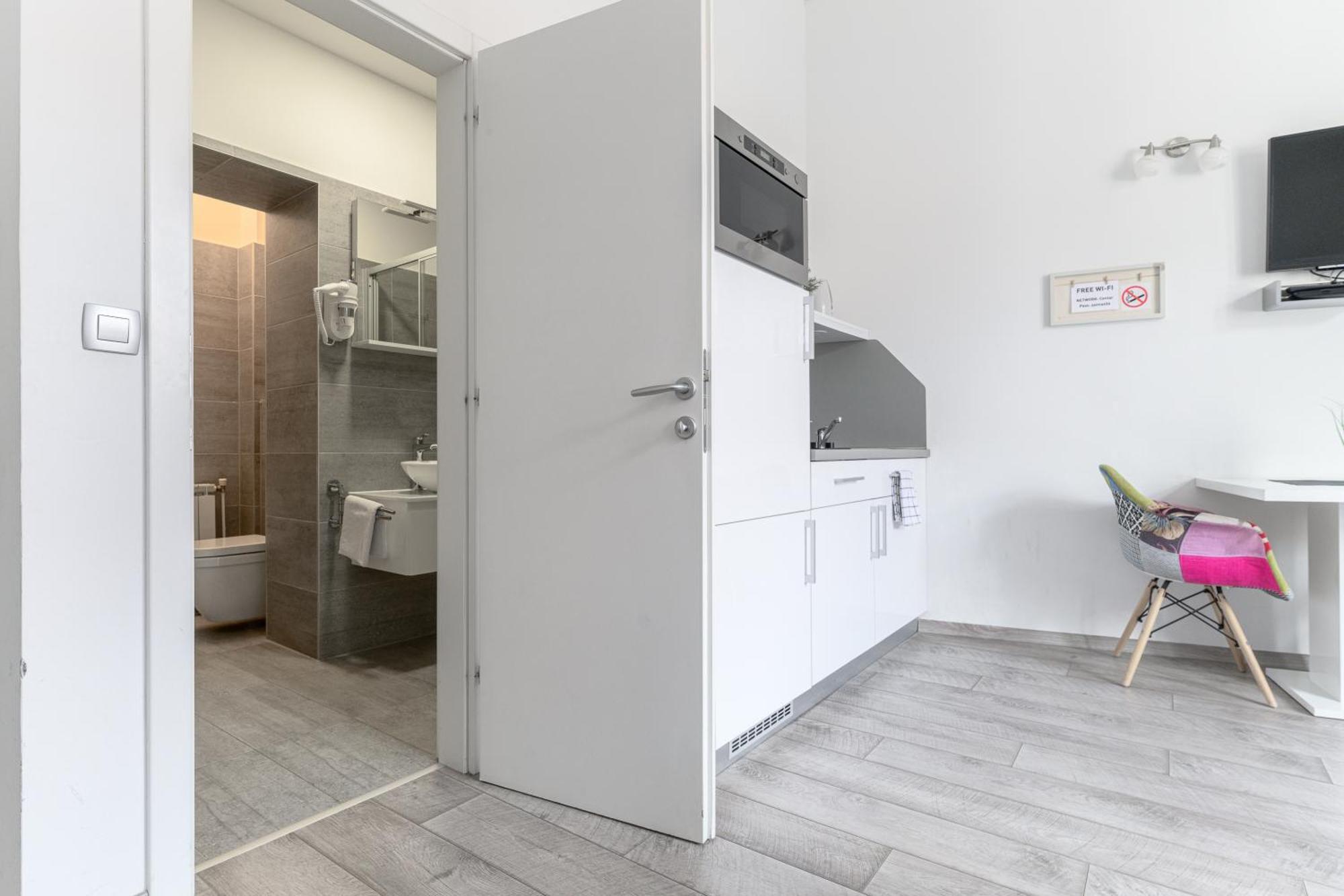 Deluxe Apartments Ria Zagreb Bagian luar foto